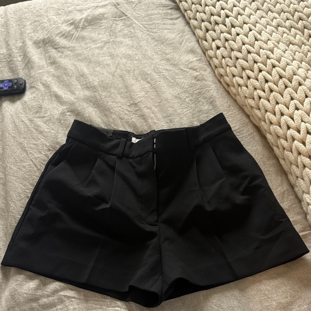 Aritzia Black High-Waist Tailored Shorts